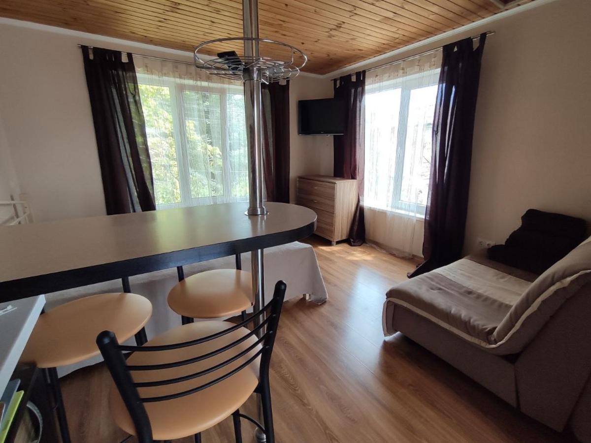 Guest House Odessa Sea Buitenkant foto