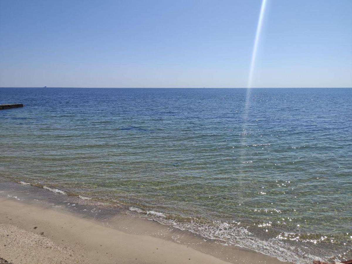 Guest House Odessa Sea Buitenkant foto